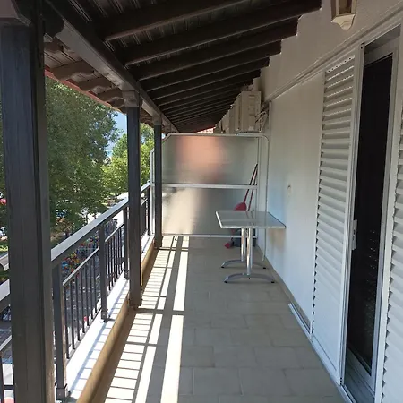 Kleanthis Blue Apartment Nea Vrasna